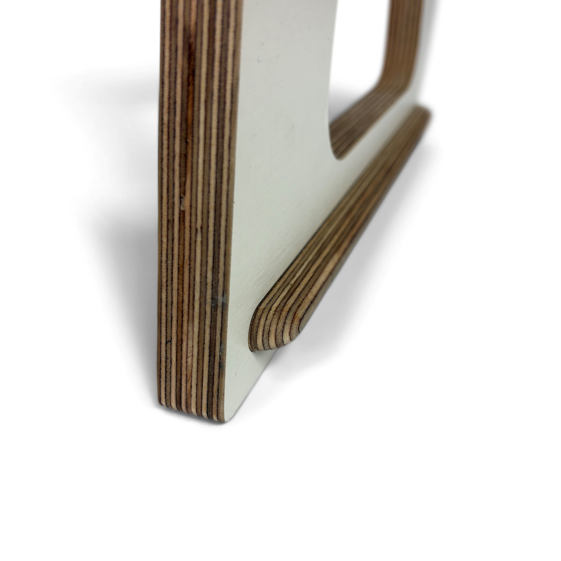 Brickle Shelves - detail