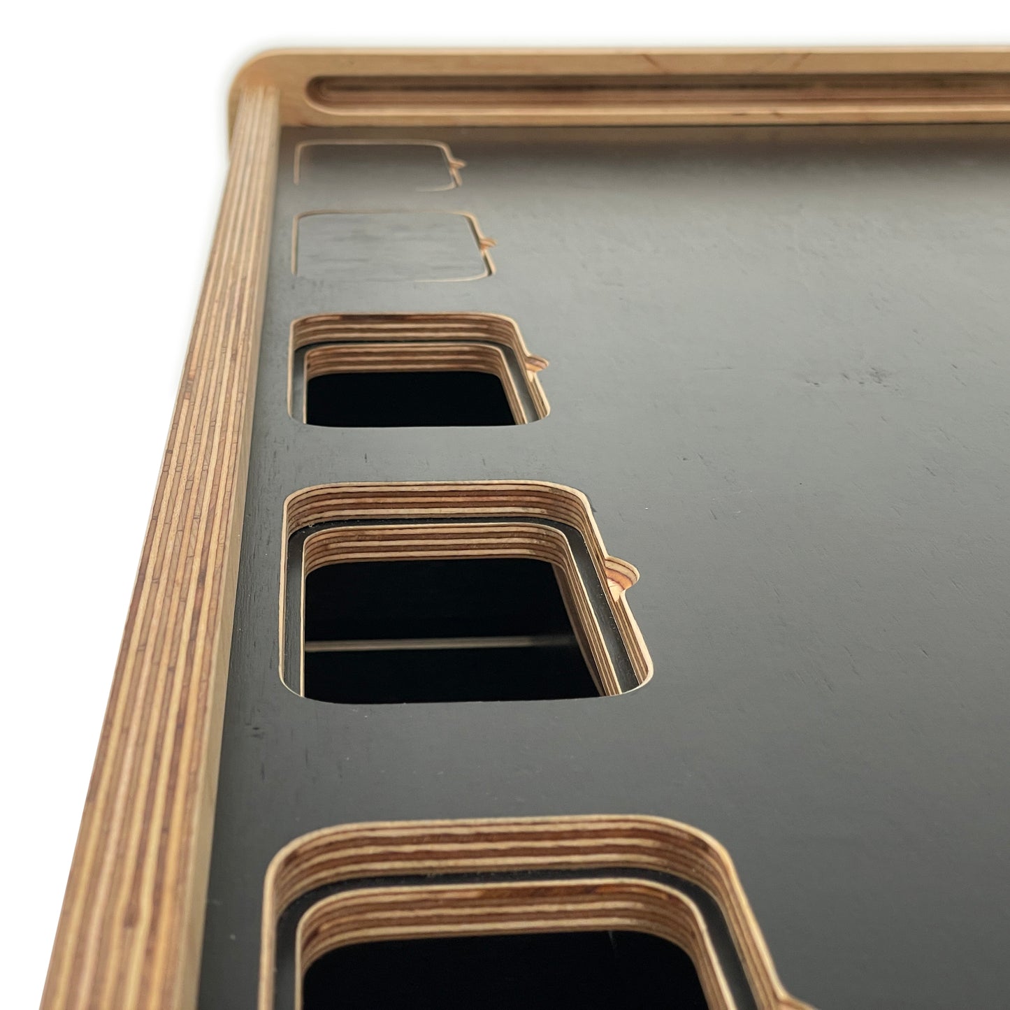 Black Brickle - plywood end grain