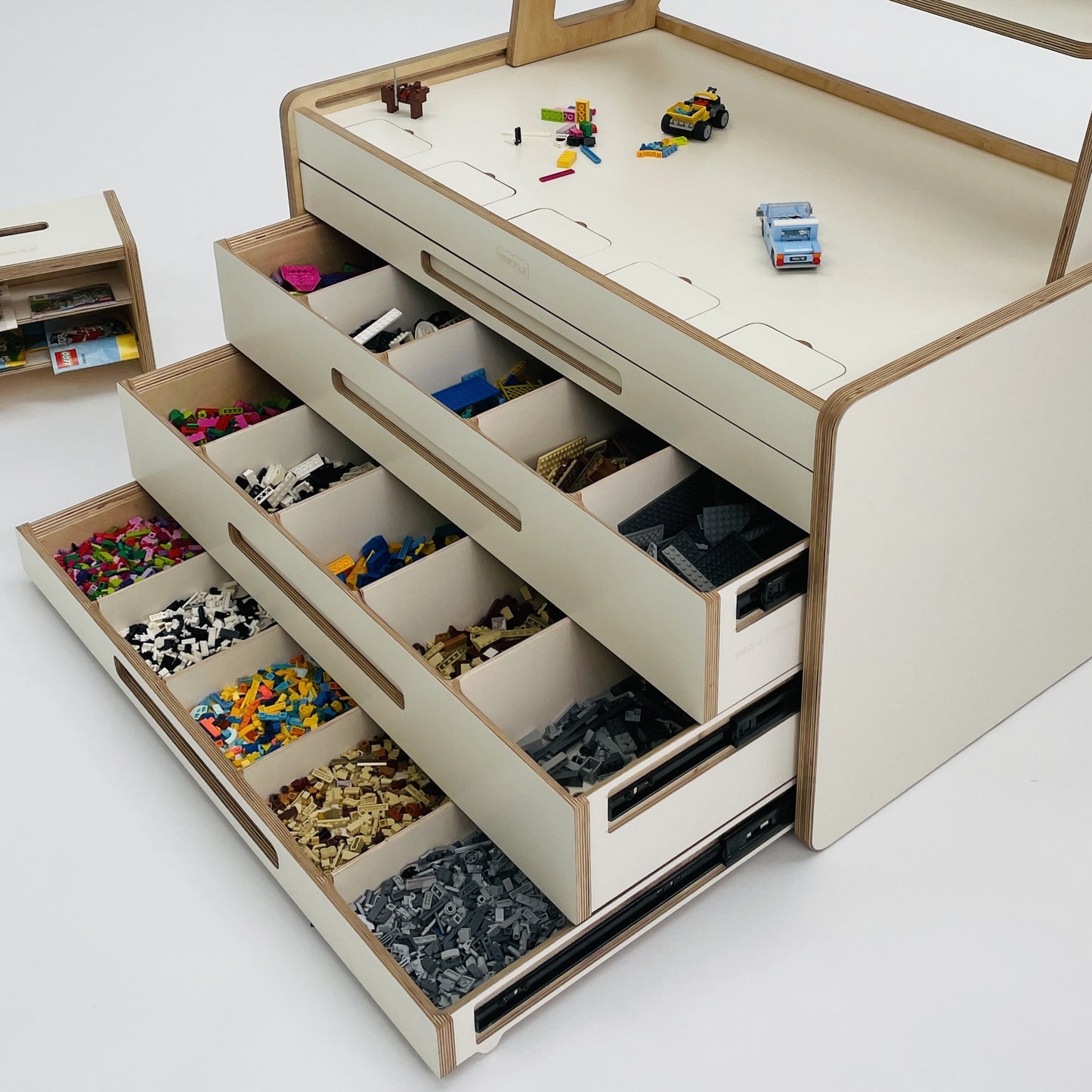Cream Brickle - Wooden LEGO Play Table & Storage